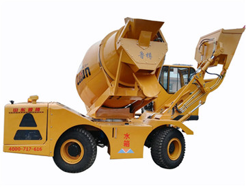 4.0方自動上料攪拌車